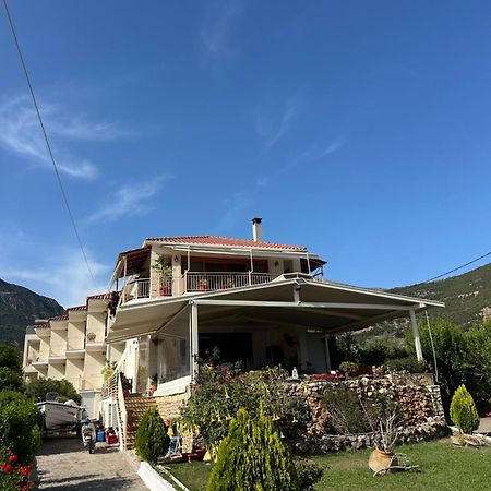 Evita Luxury Apartments Spilia  Exterior foto
