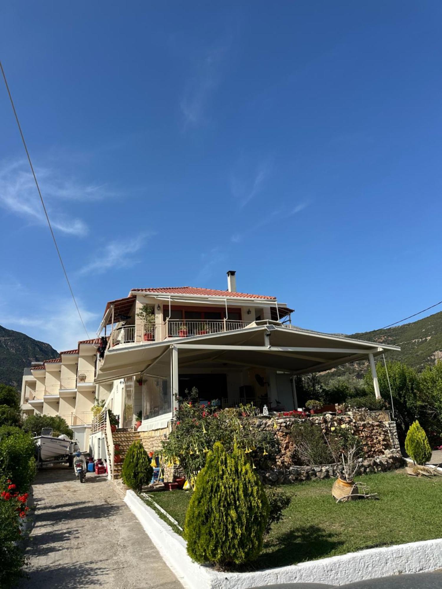 Evita Luxury Apartments Spilia  Exterior foto